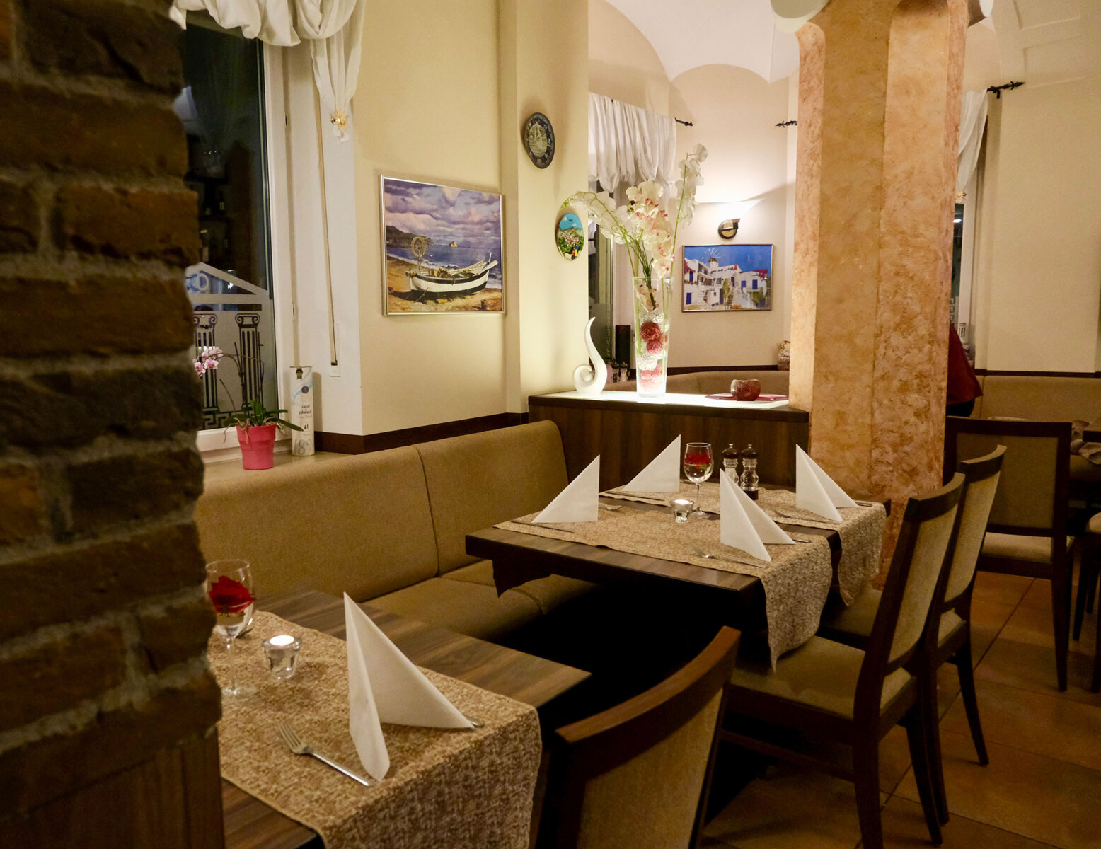 Innenbereich vom griechischen Restaurant Akropolis